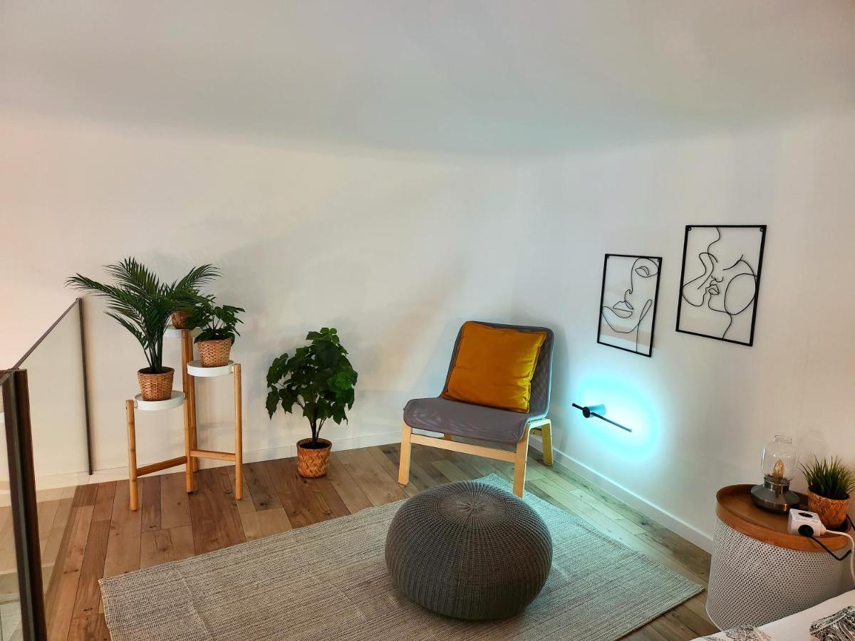 K21 "The Good Shepherd" Apartment Budapest Esterno foto